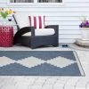 Buy ⌛ Madison Park Stella Navy/ White Modern Geo Indoor/ Outdoor Rug 🥰 -Madison Park Sales unnamed file 3924